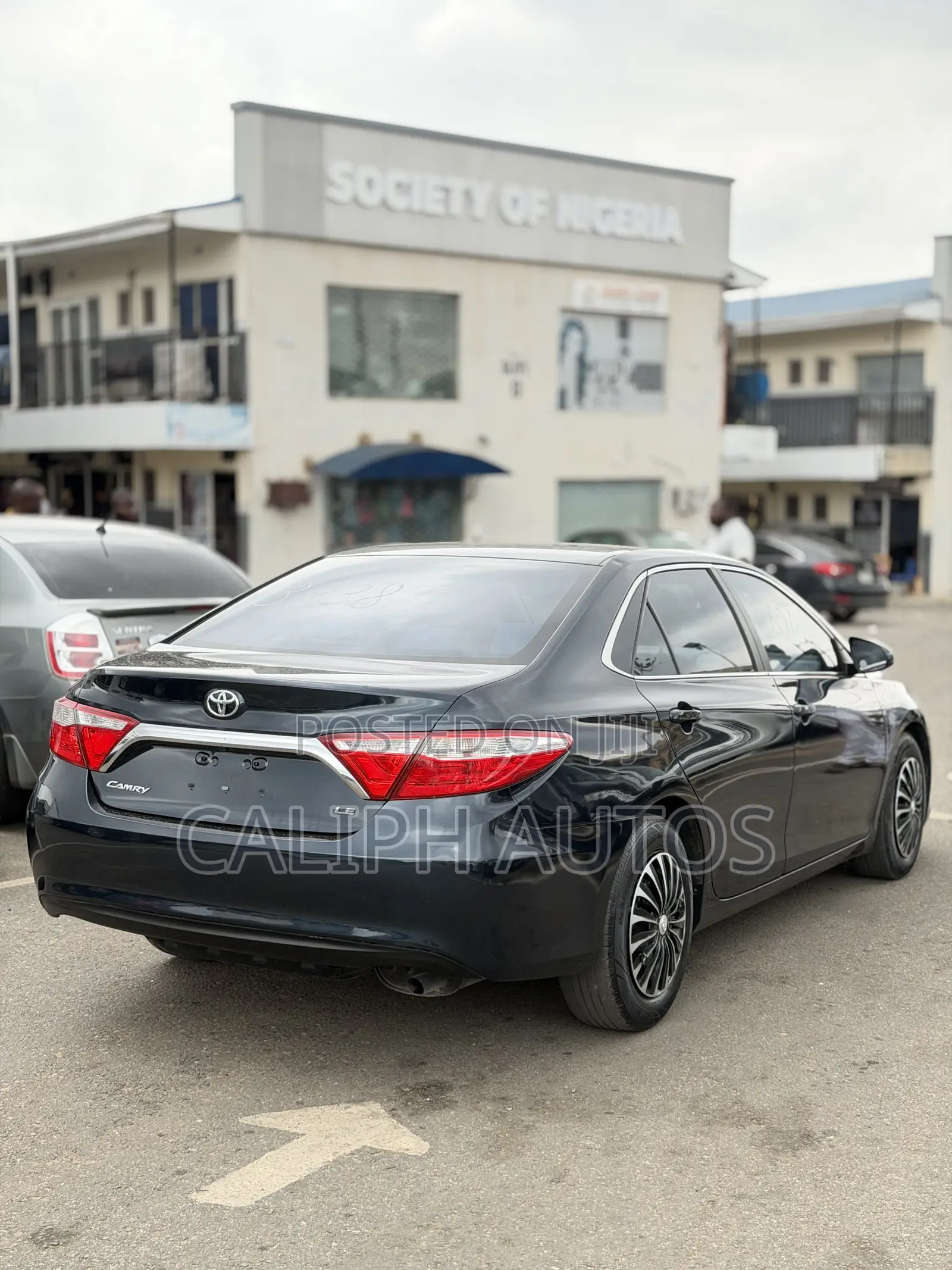 Toyota Camry LE 4dr Sedan (2.5L 4cyl 6A) 2016 Black