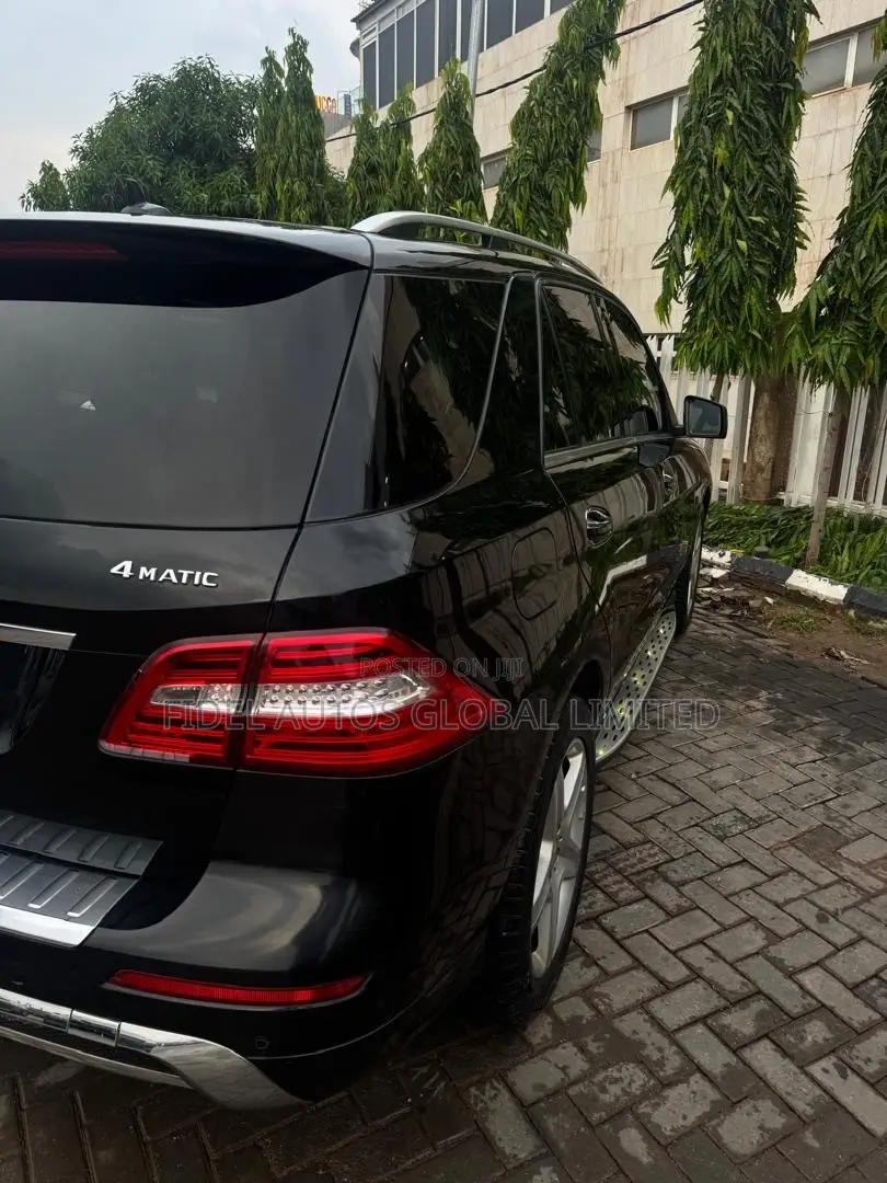 Mercedes-Benz M Class ML400 4MATIC 4dr SUV AWD (3.0L 6cyl Turbo 7A)