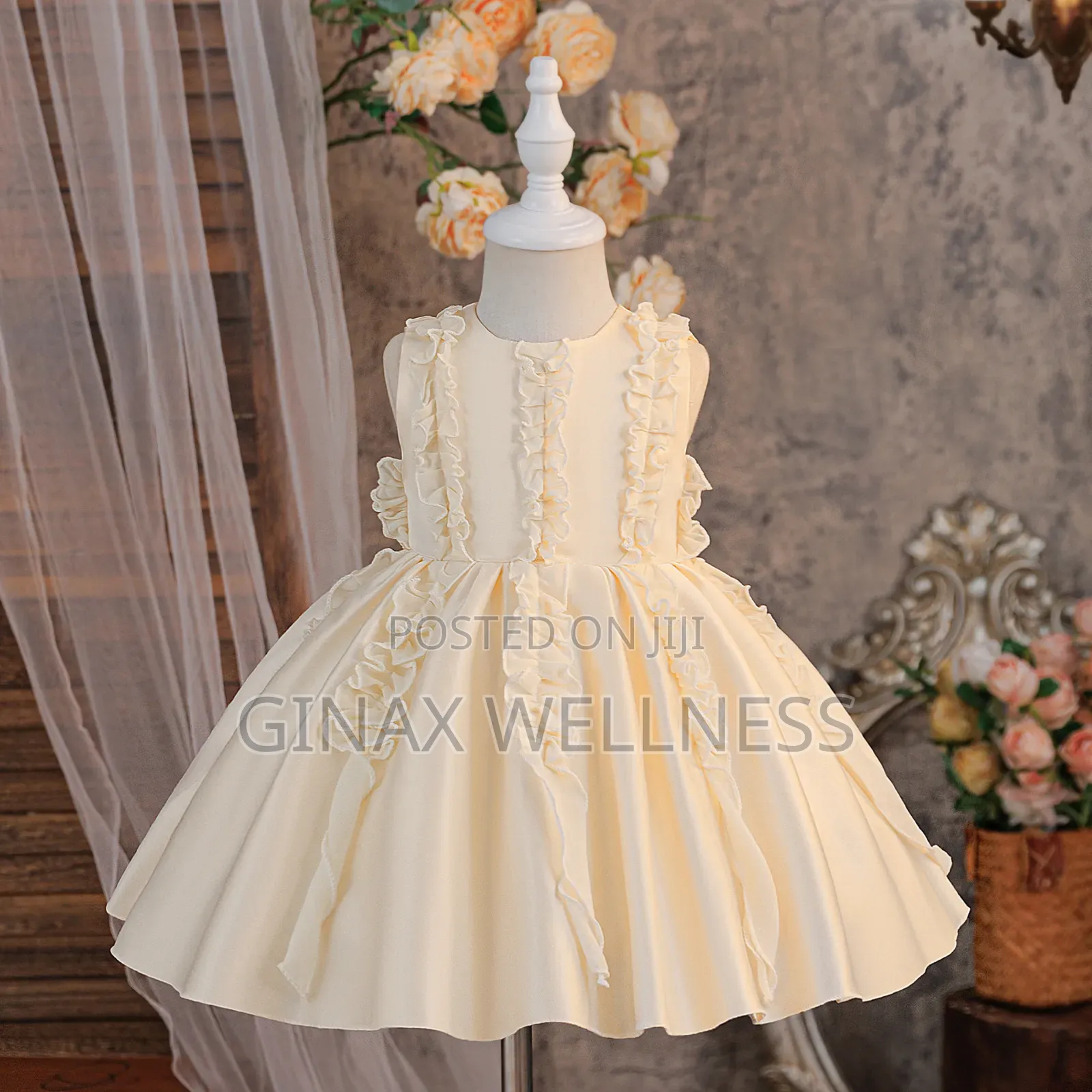 Baby Girls Cream Princess Dress With Ruffle Detailing (3-12 Months)