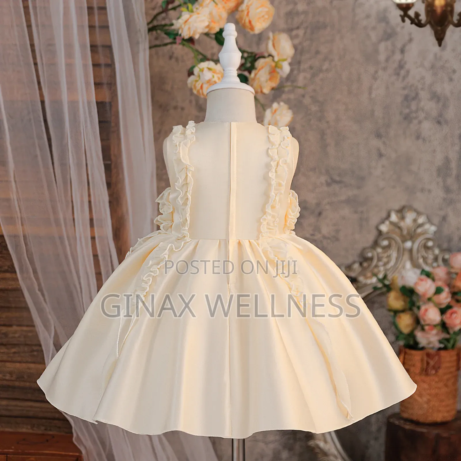 Baby Girls Cream Princess Dress With Ruffle Detailing (3-12 Months)