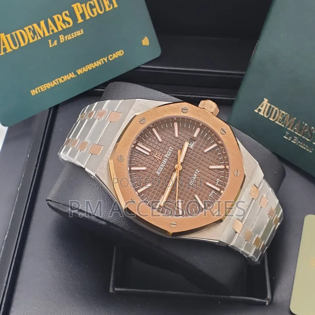 Luxury Audemars Piguet Classic Chain Watch