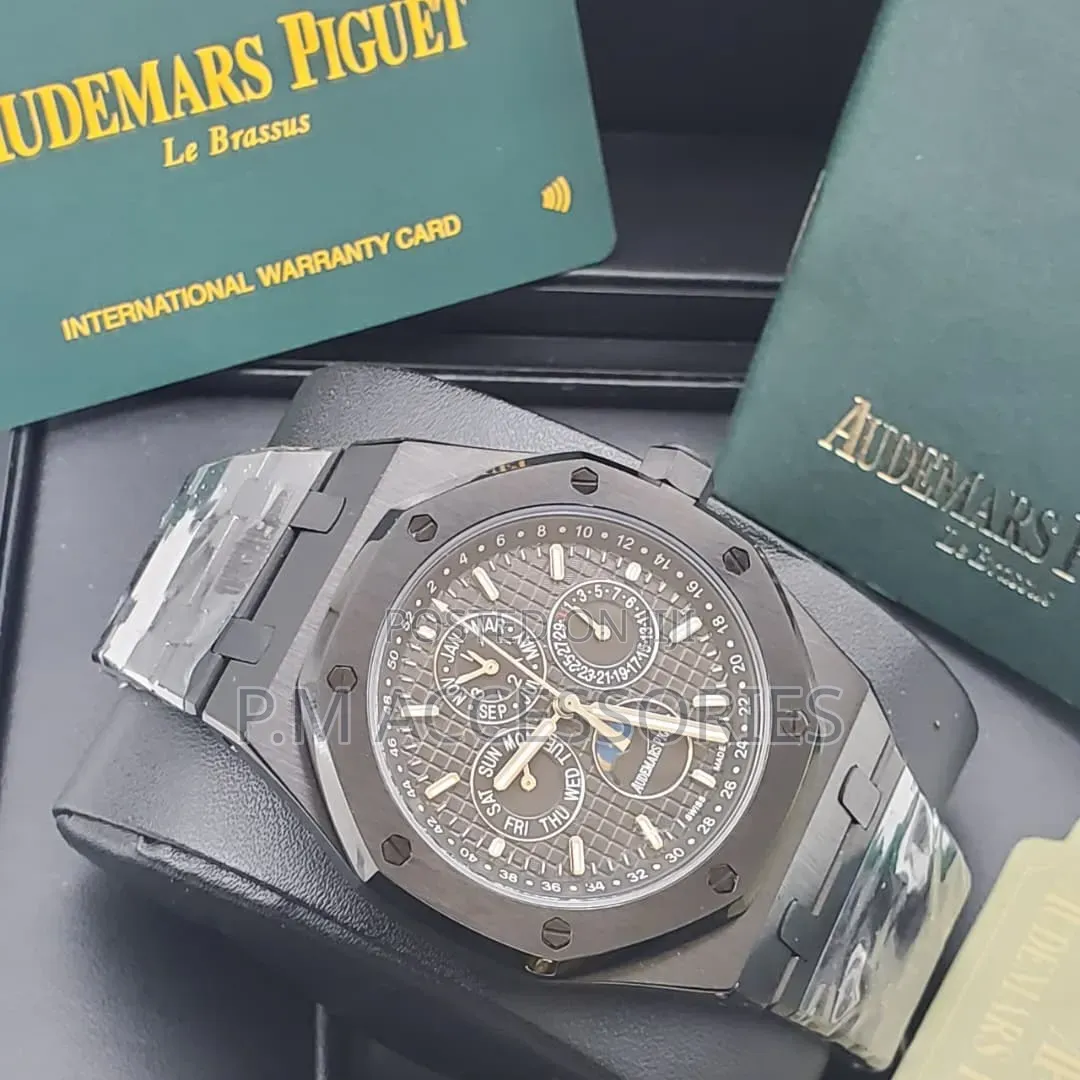 Luxury Audemars Piguet Royal Oak Chain Watch