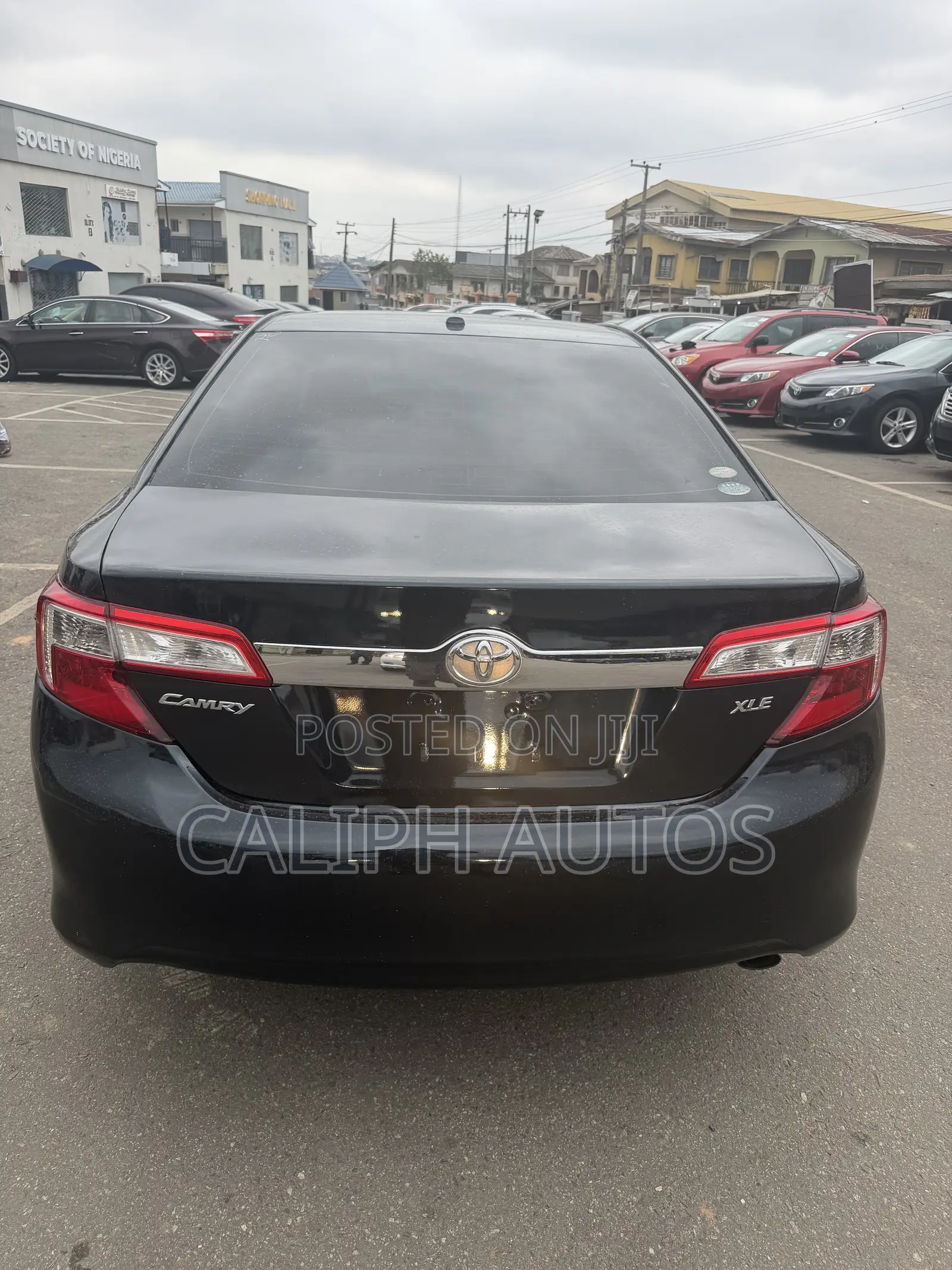 Toyota Camry XLE 4dr Sedan (2.5L 4cyl 6A) 2014 Black