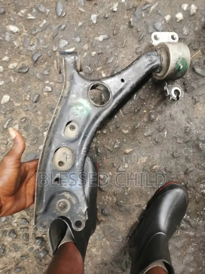 Toyota Corolla 2007 Hub Bring