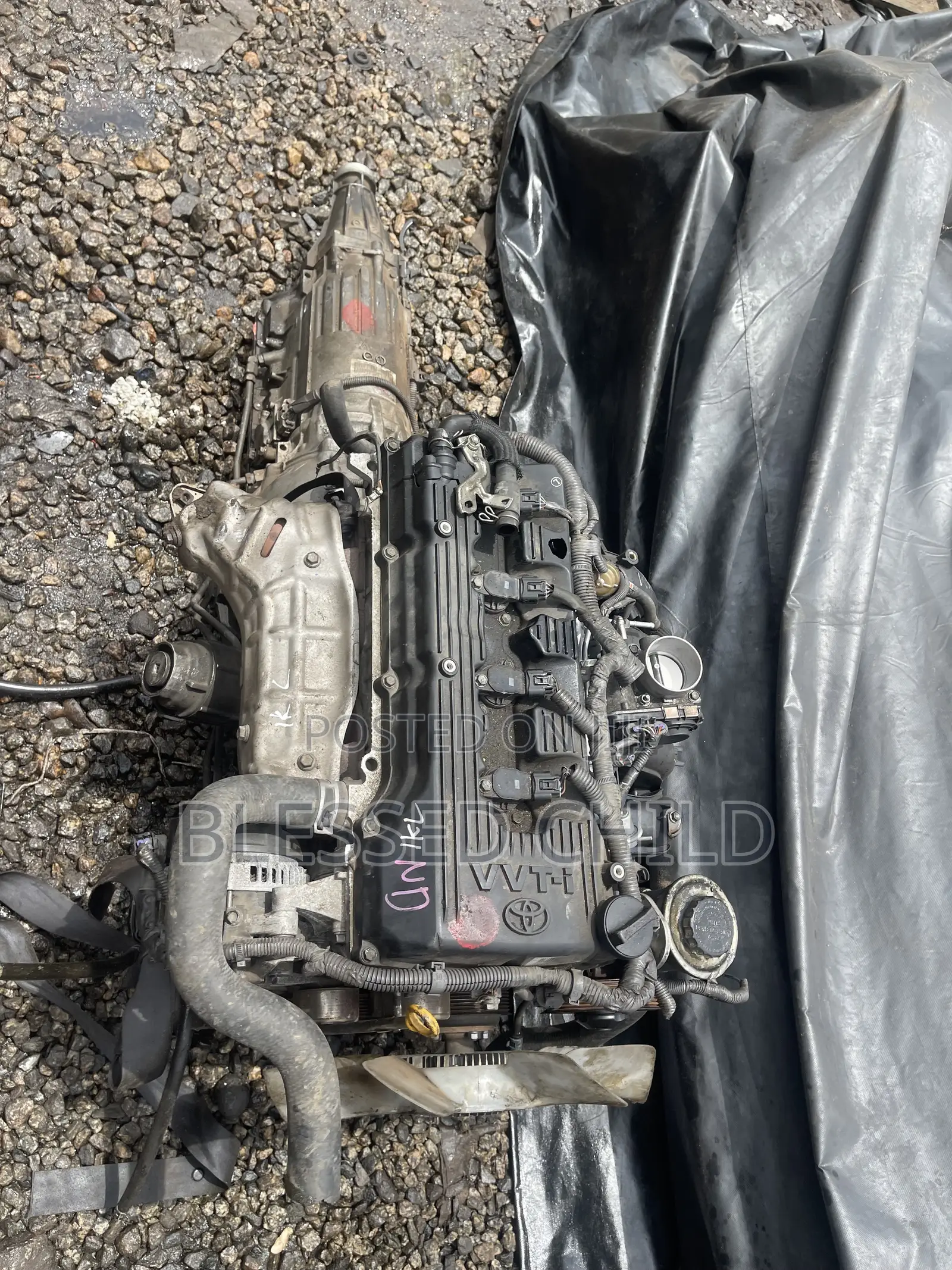 Toyota Hilux 2007 Engine and Gear Box 2tr