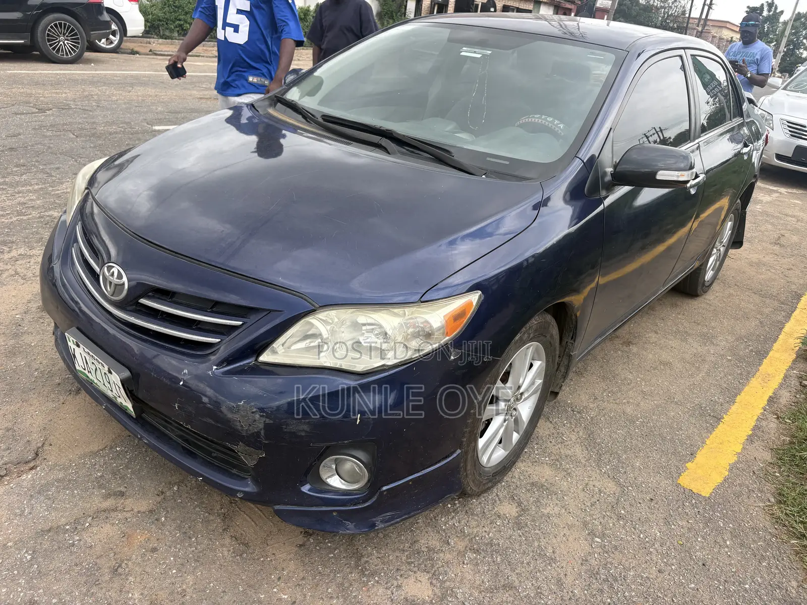 Toyota Corolla LE 4dr Sedan (1.8L 4cyl 4A) 2013 Blue