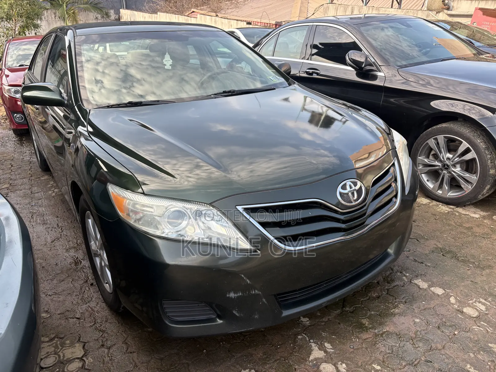 Toyota Camry LE 4dr Sedan (2.5L 4cyl 6AM) 2010 Green