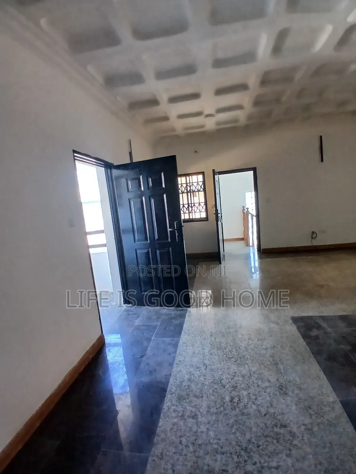 3bdrm Apartment in Osapa  London  for rent