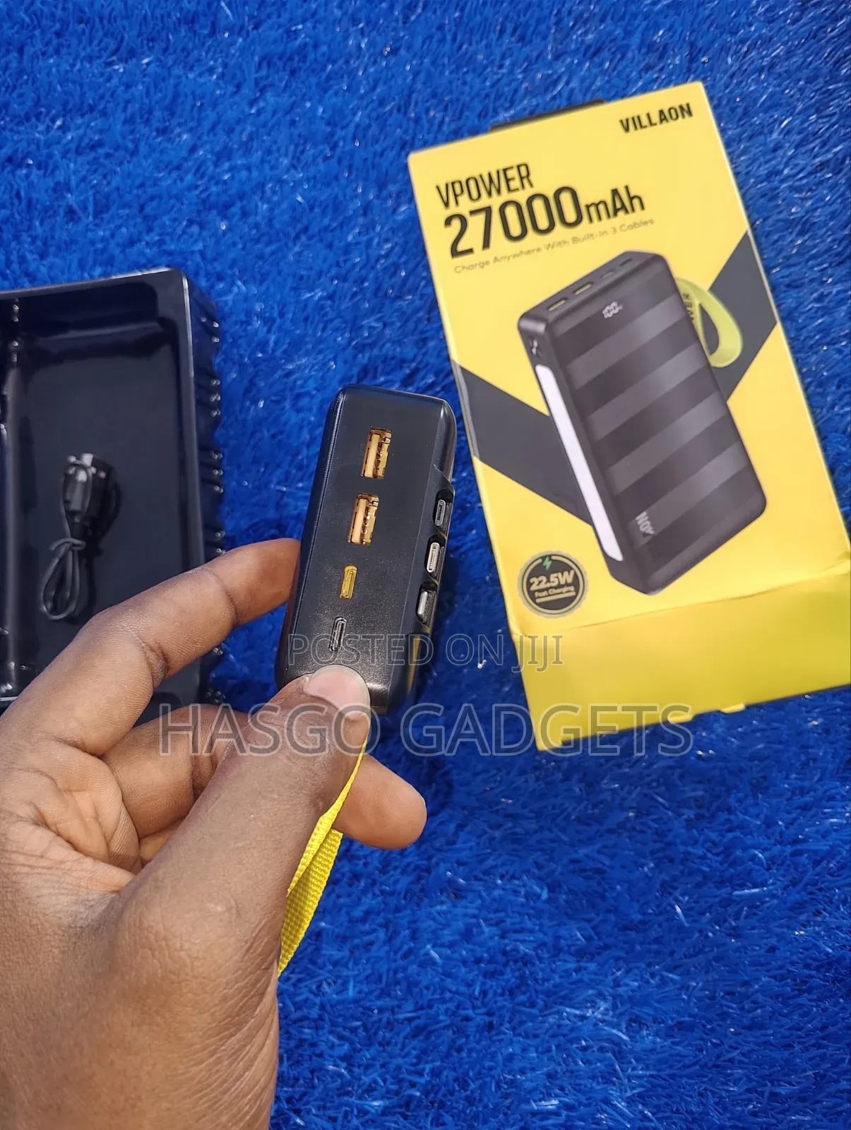 27000mAh Power Bank With Built in Cables and 22.5w Fast Charging