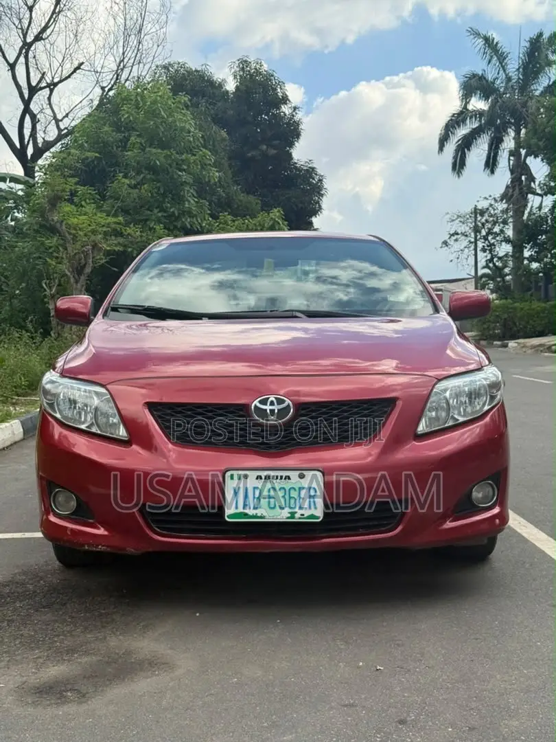Toyota Corolla LE 4dr Sedan (1.8L 4cyl 4A) 2010 Red