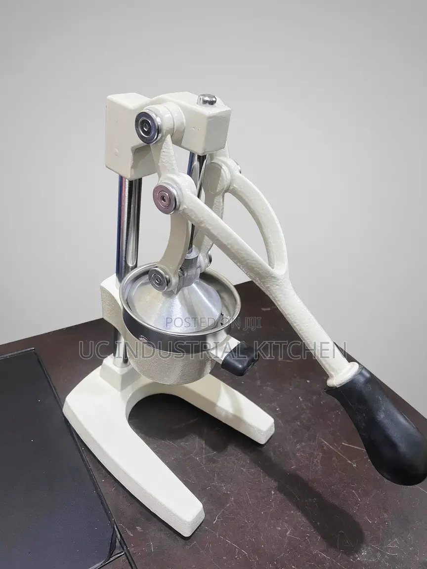 Manual Orange Juicer/Juice Extractor