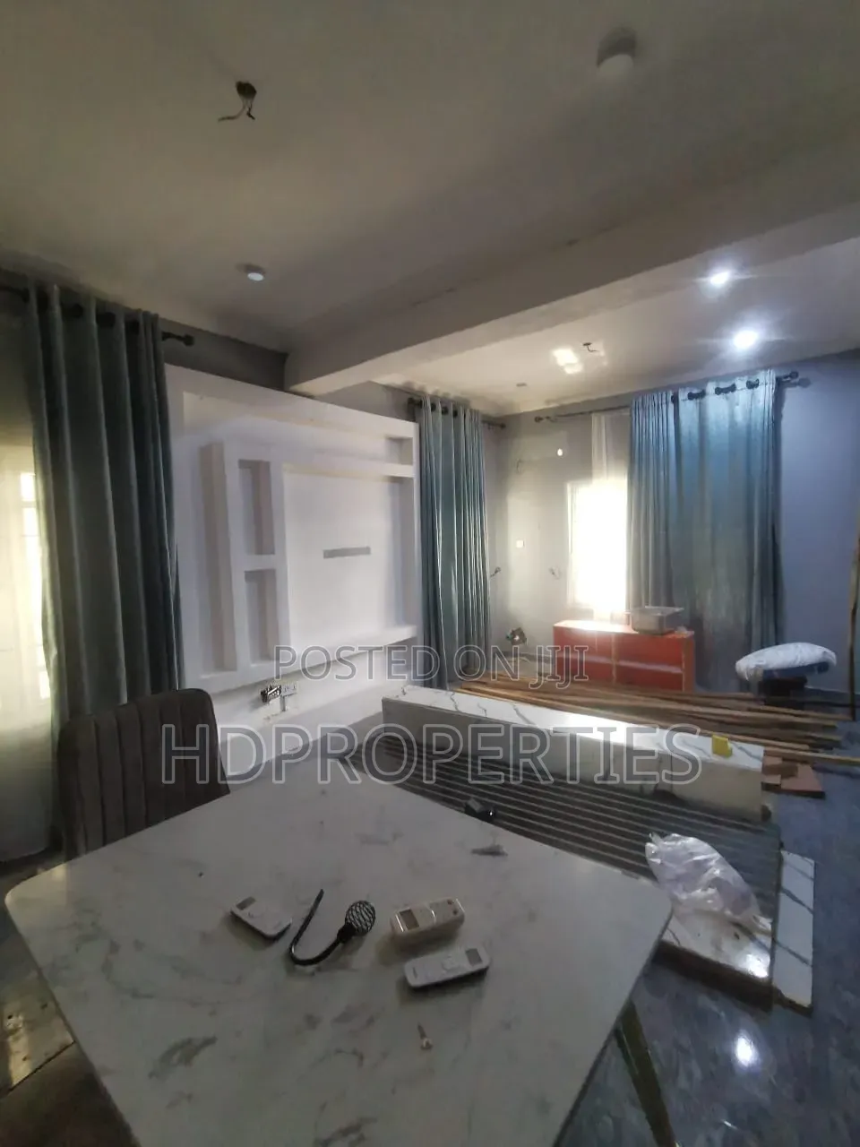 Mini Flat in Meridian Park Estate, Lagos Island / Lagos Island for rent