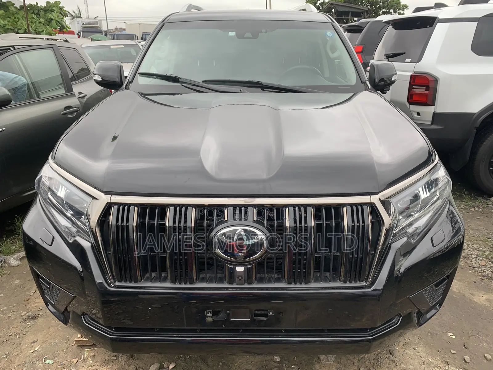 Toyota Land Cruiser Prado 2023 Black
