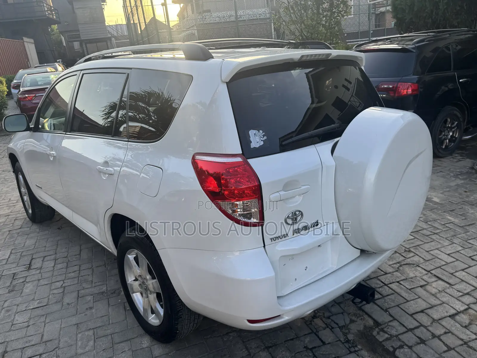 Toyota RAV4 Limited 2008 White