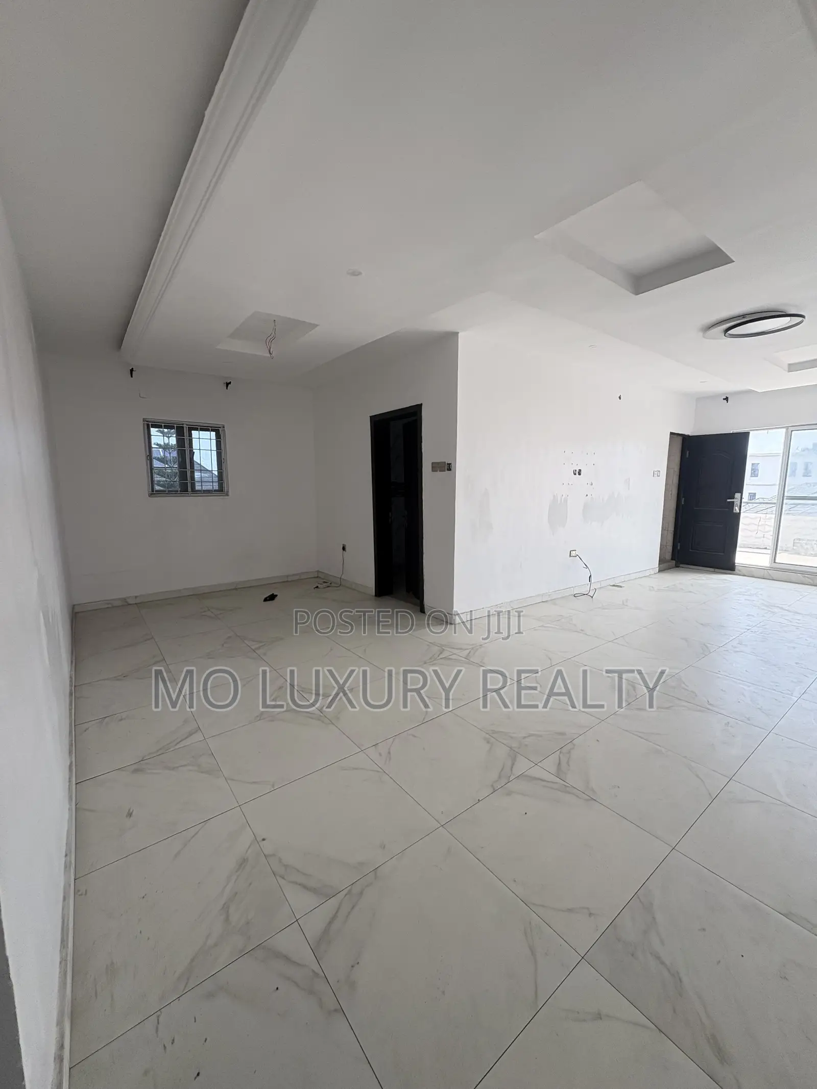 2bdrm Penthouse in Ikate for rent