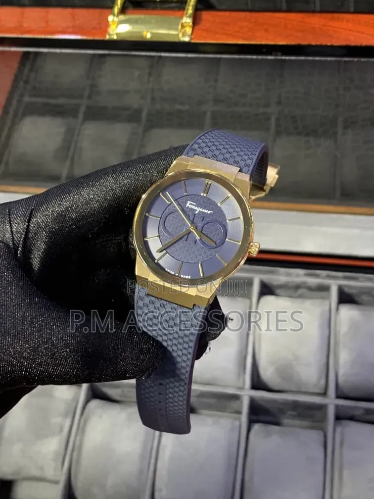 Luxury Feragamo Flat Rubber Watch