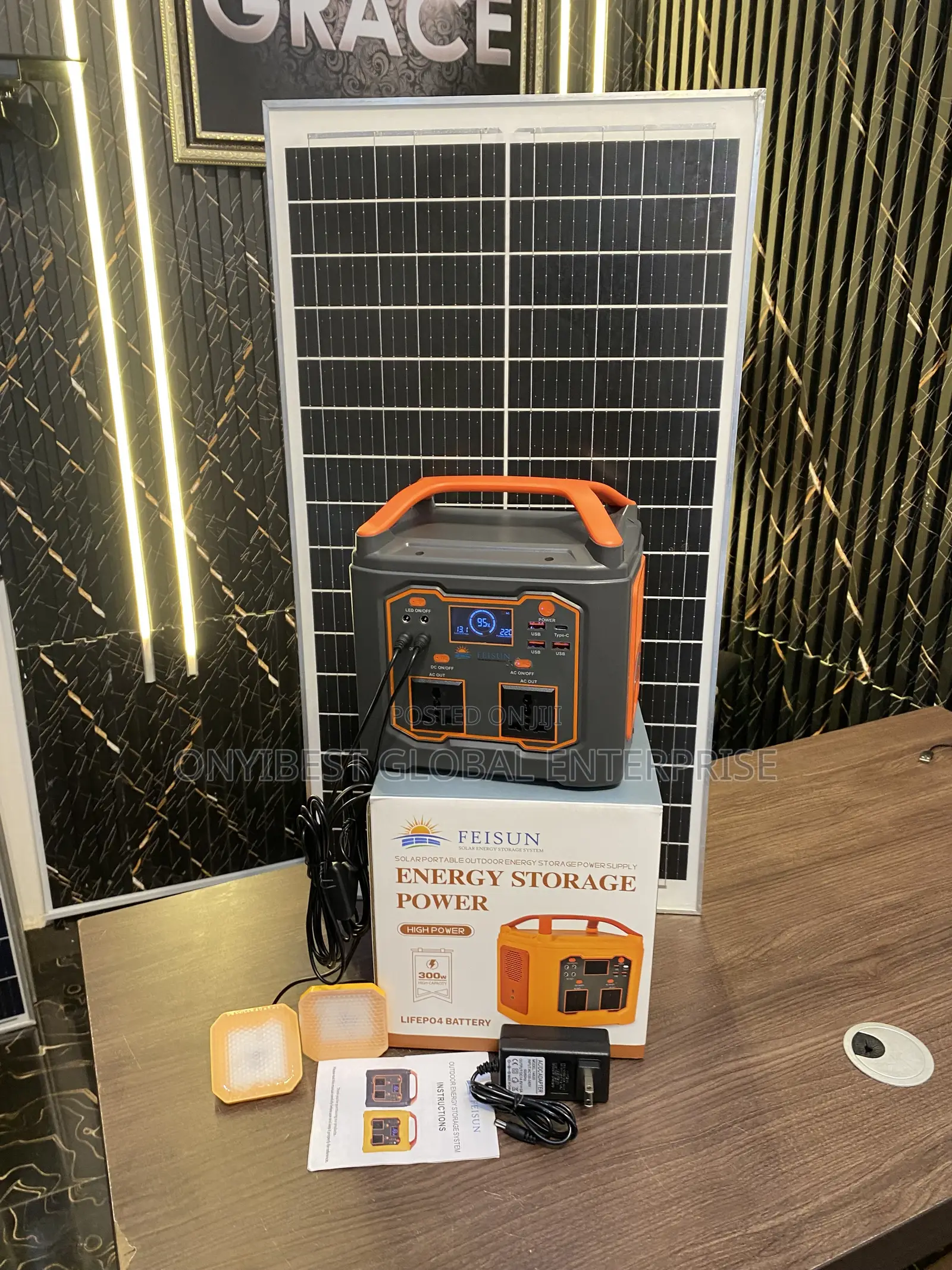 Solar Generator With Lithium Battery
