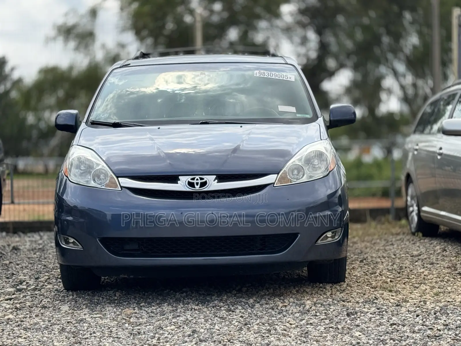 Toyota Sienna XLE AWD 2009 Blue