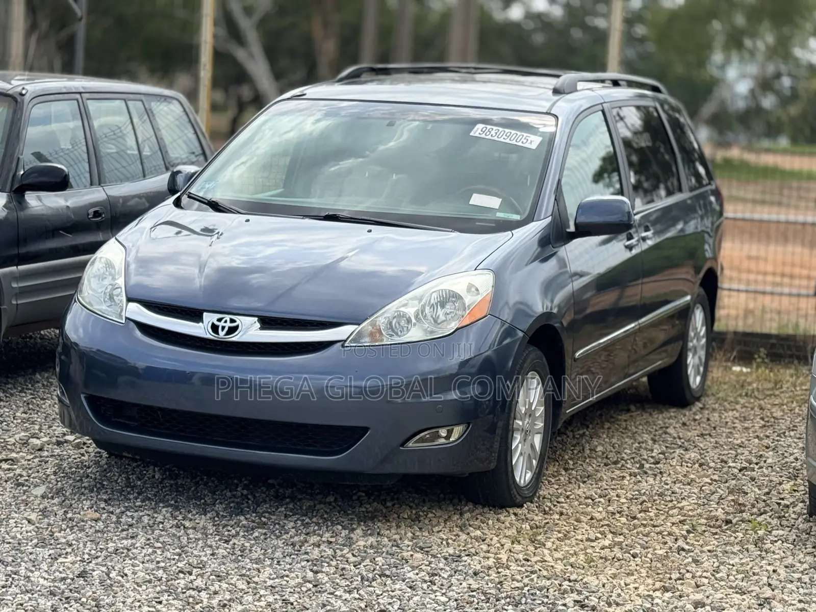 Toyota Sienna XLE AWD 2009 Blue