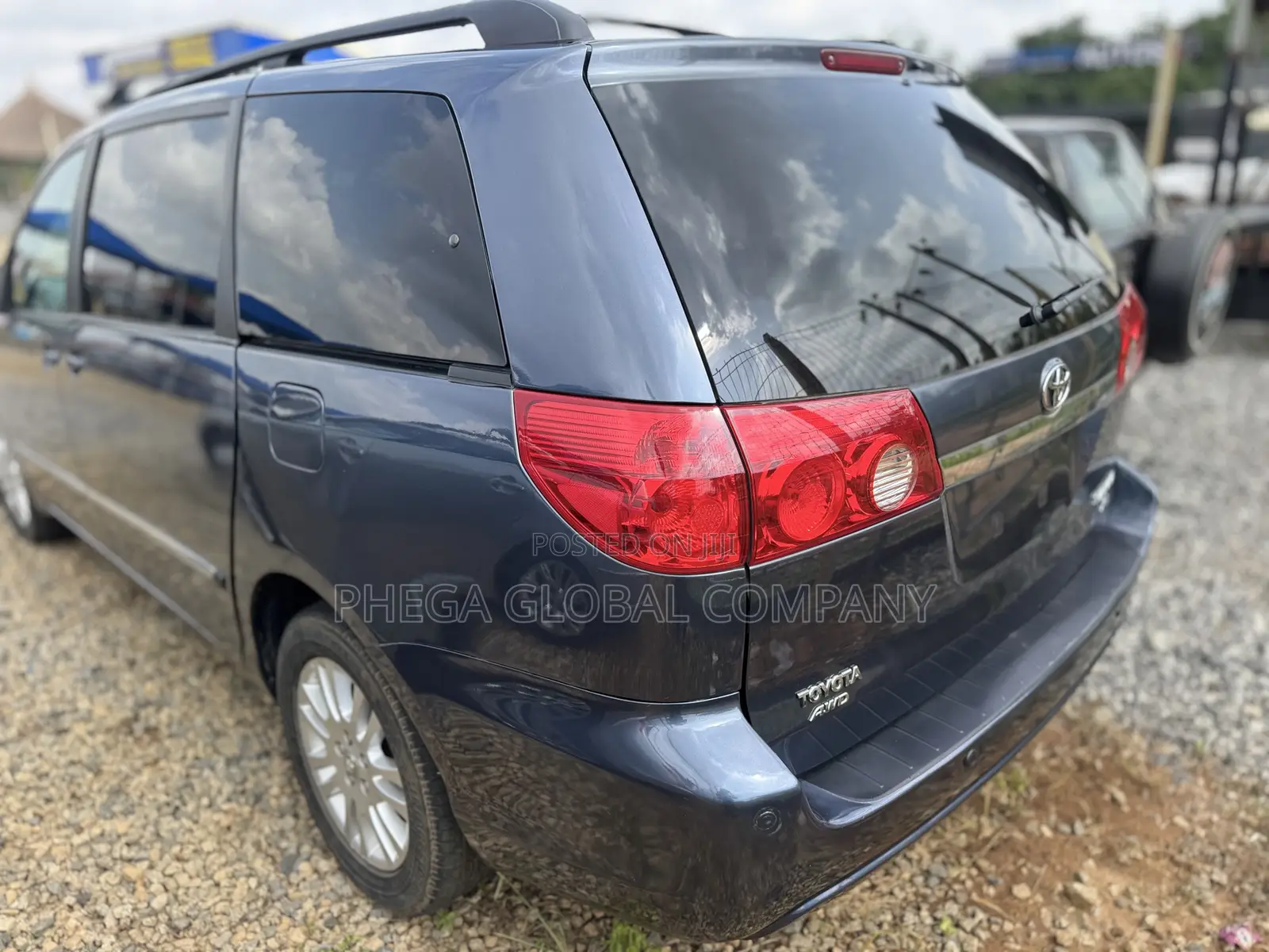 Toyota Sienna XLE AWD 2009 Blue