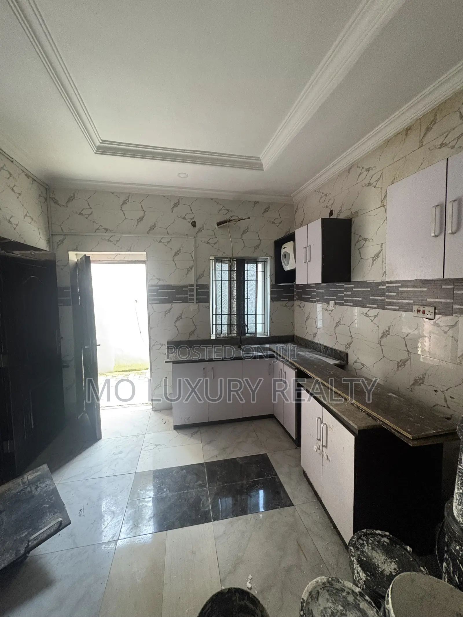 3bdrm Apartment in Ikate for rent