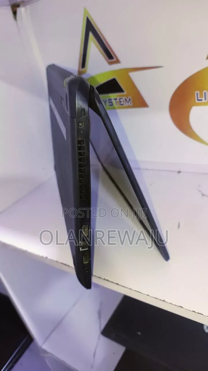New Laptop HP 15 8GB Intel Core i3 HDD 500GB