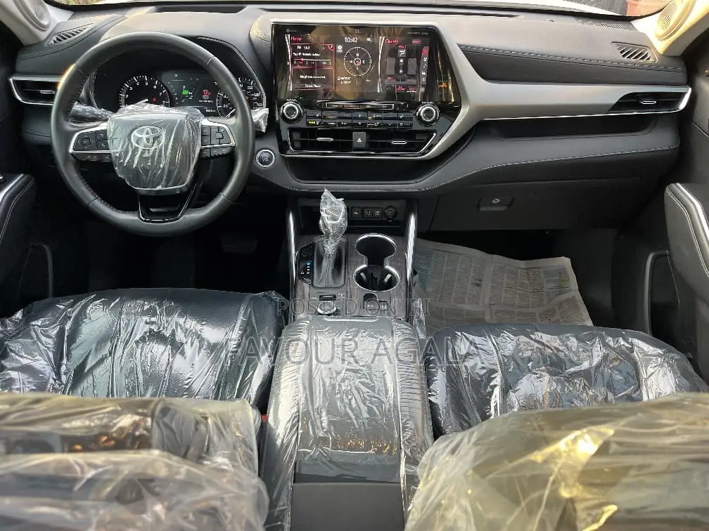 Toyota Highlander XLE AWD 2020 White