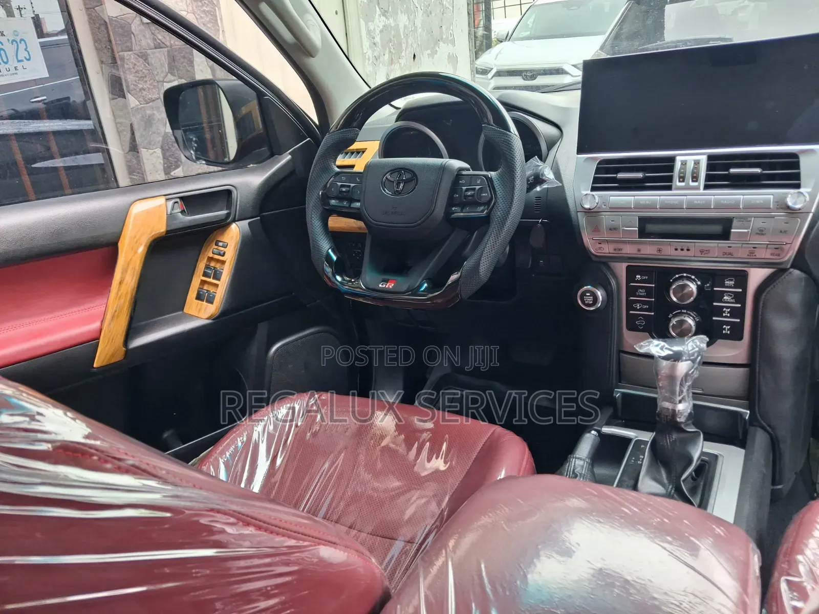 Toyota Land Cruiser Prado 2016 Black