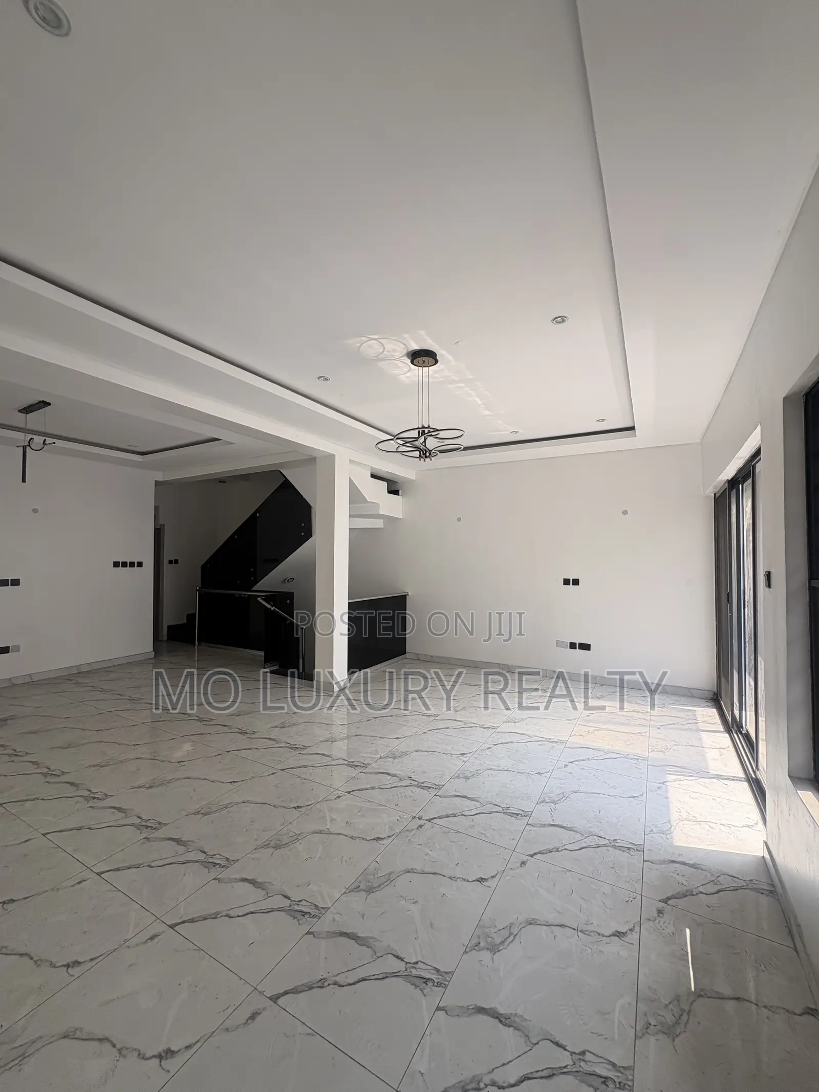 4bdrm Duplex in Osapa london for rent