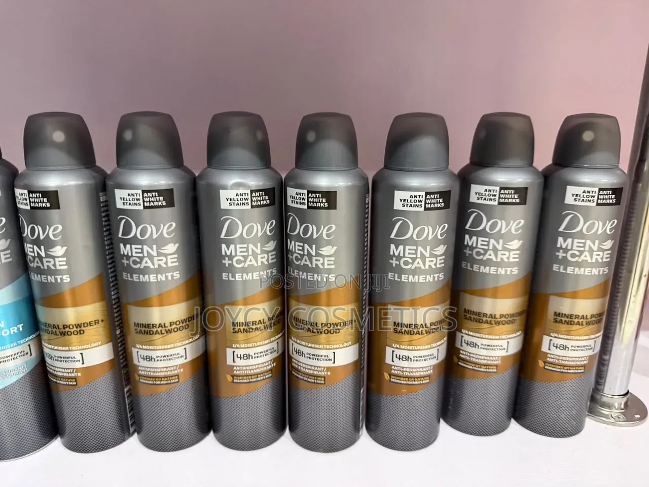 Dove Men+Care Elements Mineral Powder + Sandalwood Antiperspirant