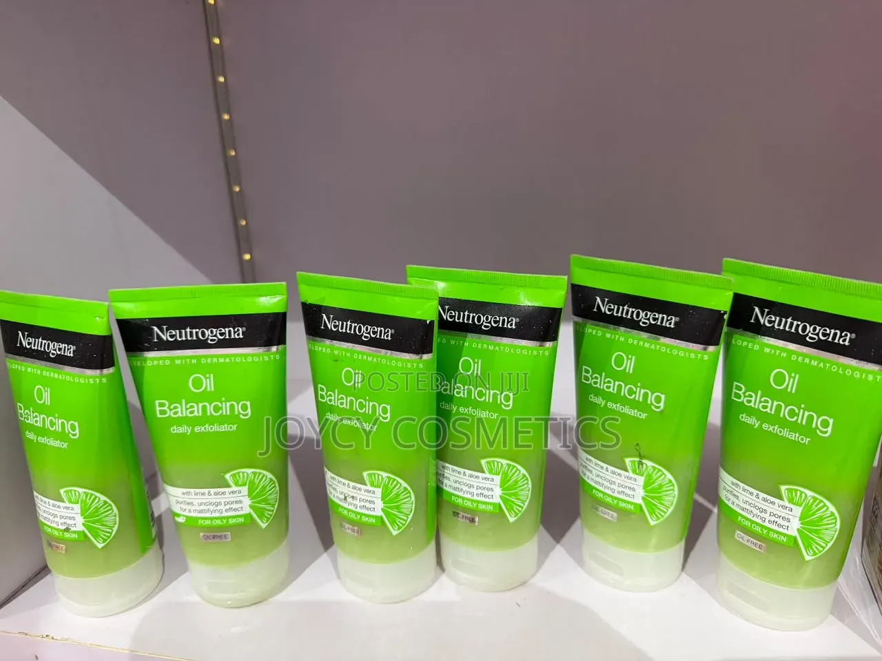 Neutrogena Oil Balancing Daily Exfoliator