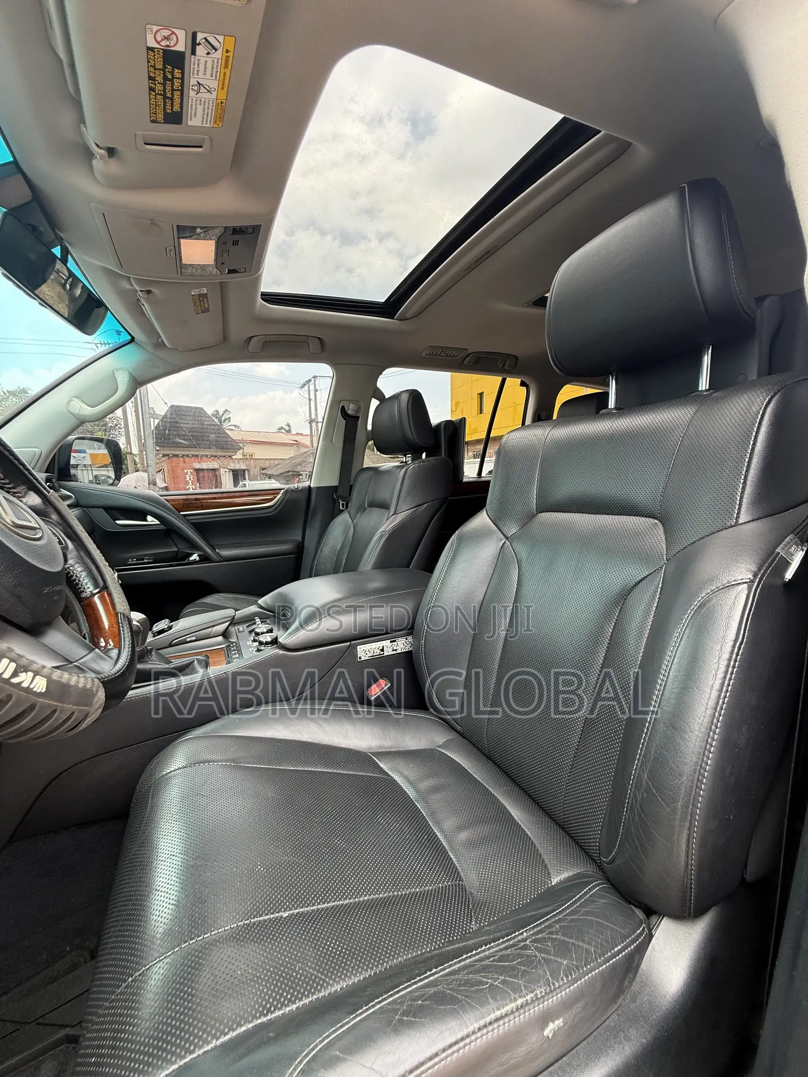 Lexus LX 570 AWD 2017 Black