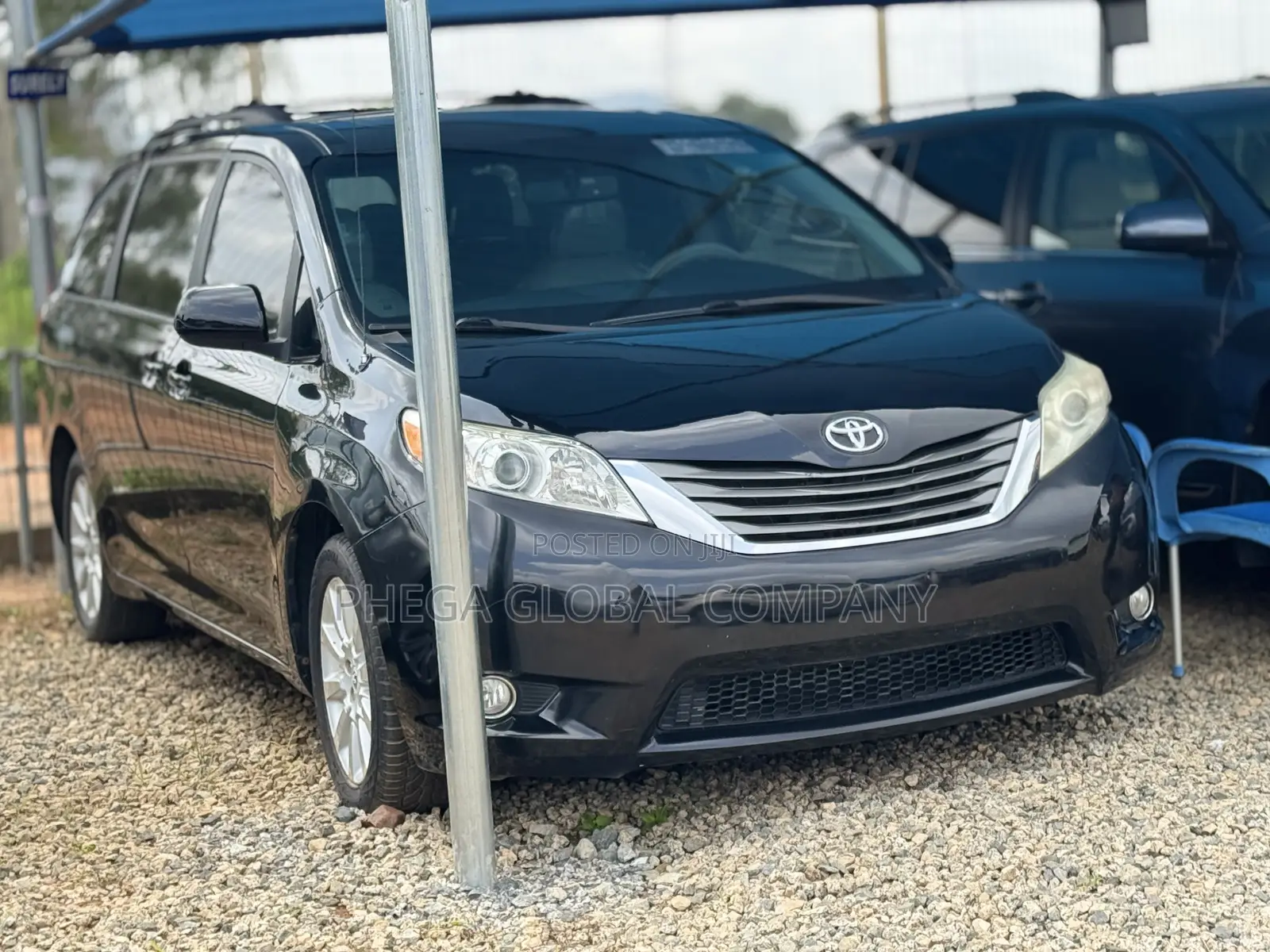 Toyota Sienna XLE 7 Passenger 2012 Black