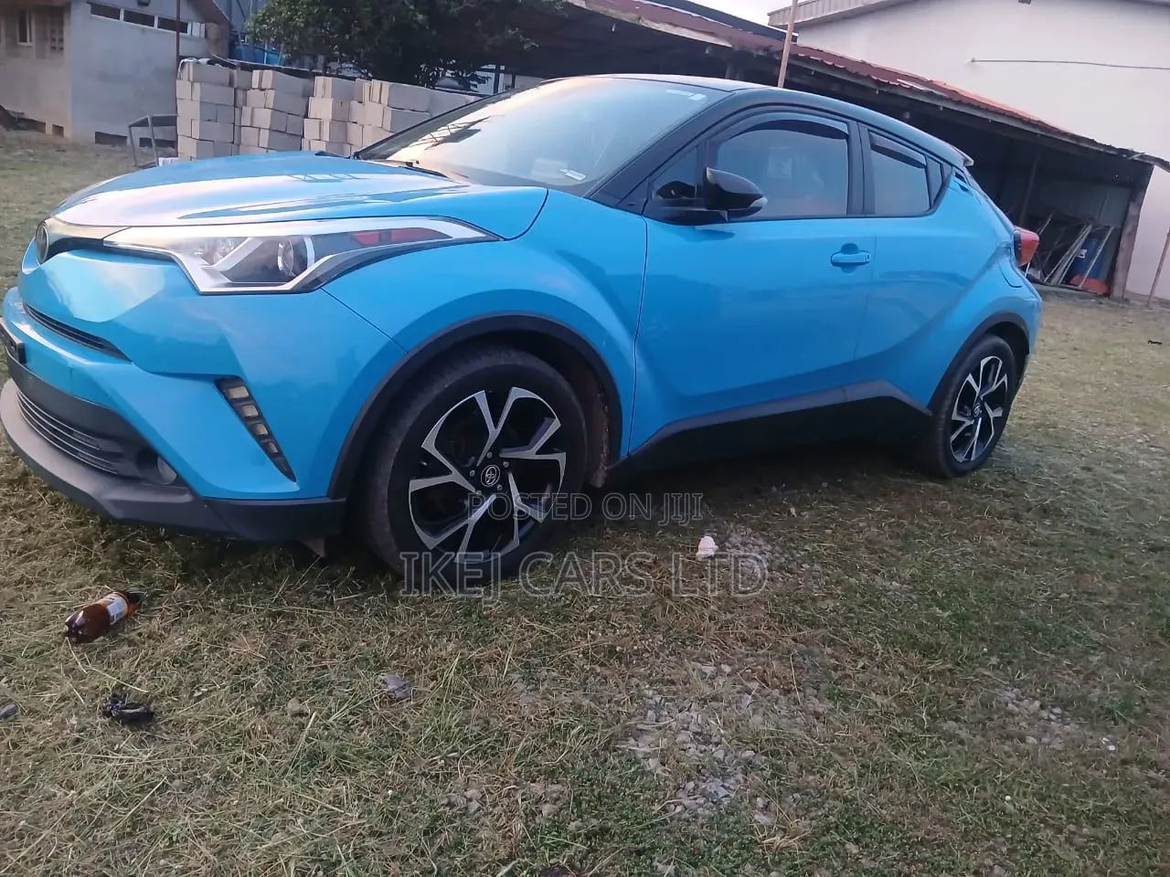 Toyota C-HR 2019 Blue