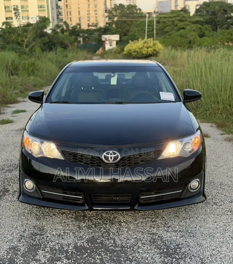 Toyota Camry 2013 Black