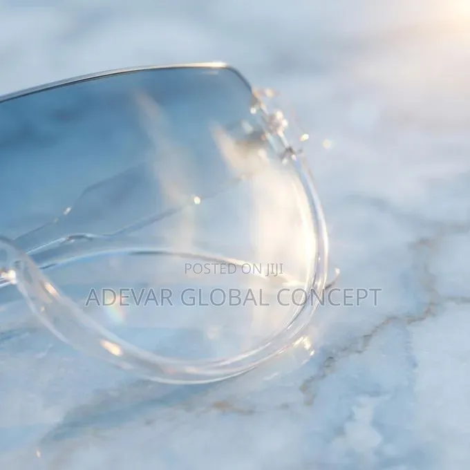 Women's Oversized One-Piece Sunglasses, UV400 - Blue Resin Lenses