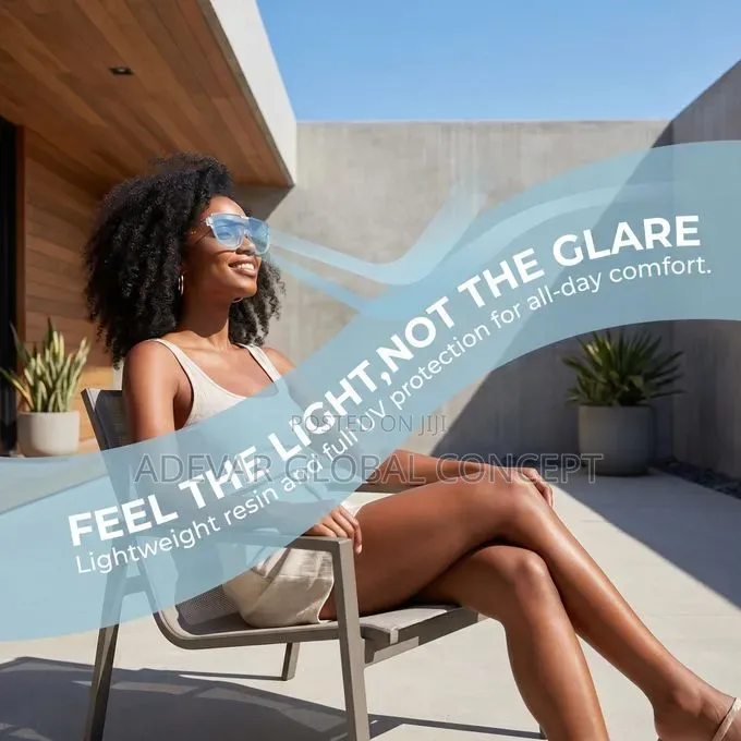 Women's Oversized One-Piece Sunglasses, UV400 - Blue Resin Lenses