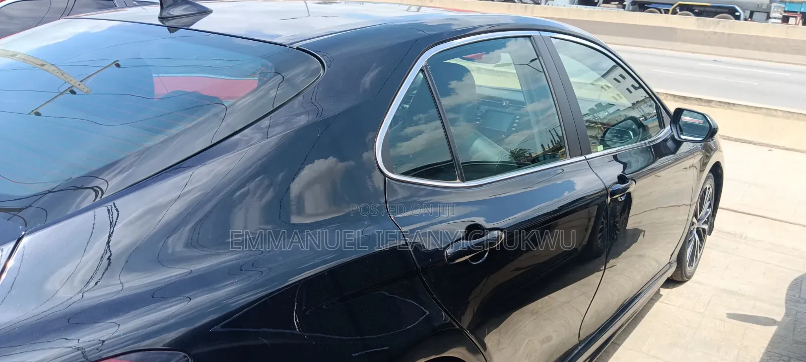 Toyota Camry XLE V6 FWD (3.5L 6cyl 8AM) 2018 Black