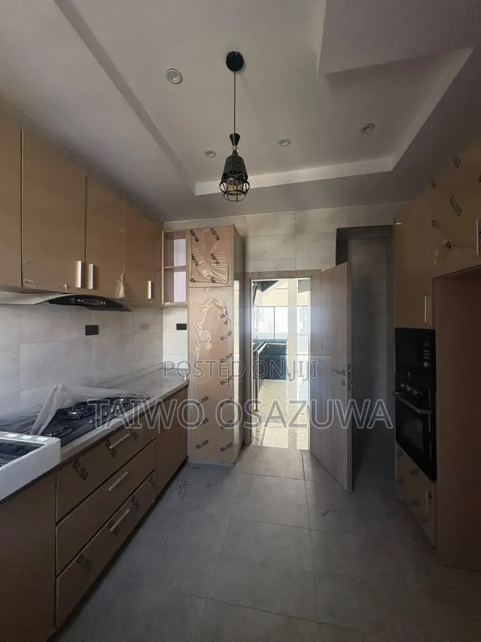 4bdrm Duplex in Off Platinum Way, Jakande for rent