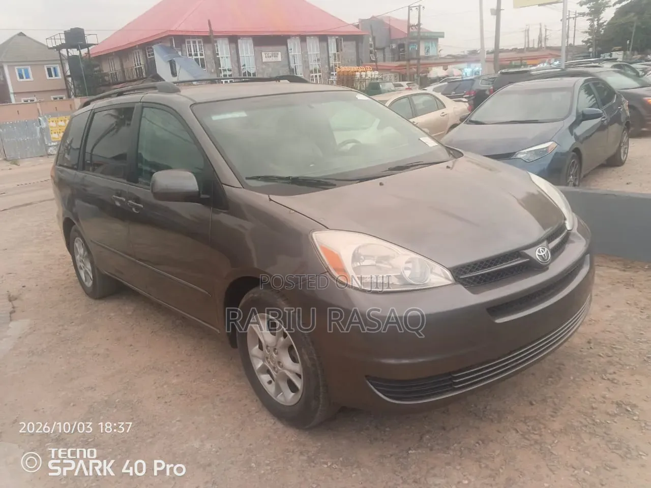 Toyota Sienna 2005 Gray