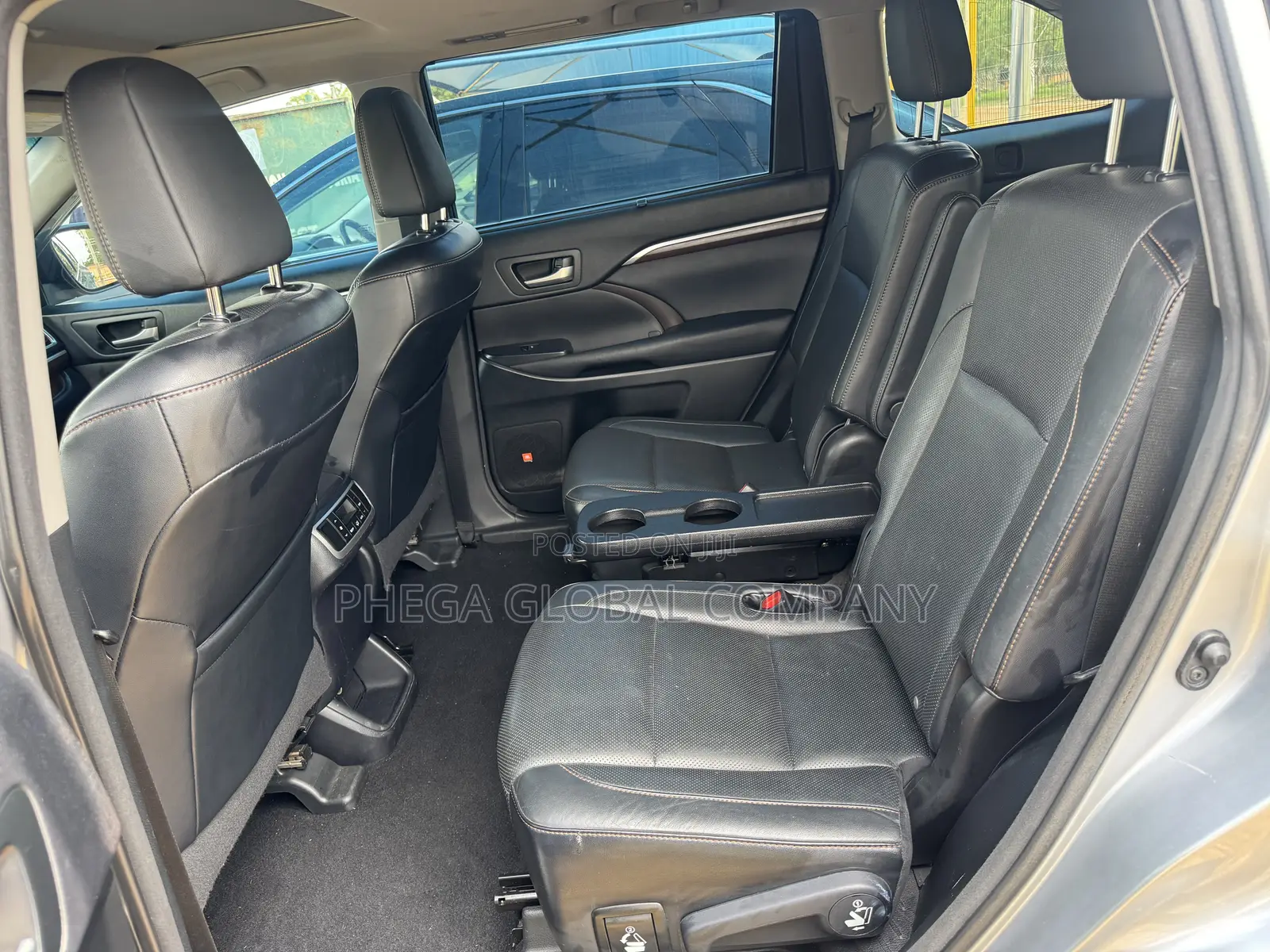 Toyota Highlander Limited V6 4x4 (3.5L 6cyl 6A) 2016 Gray