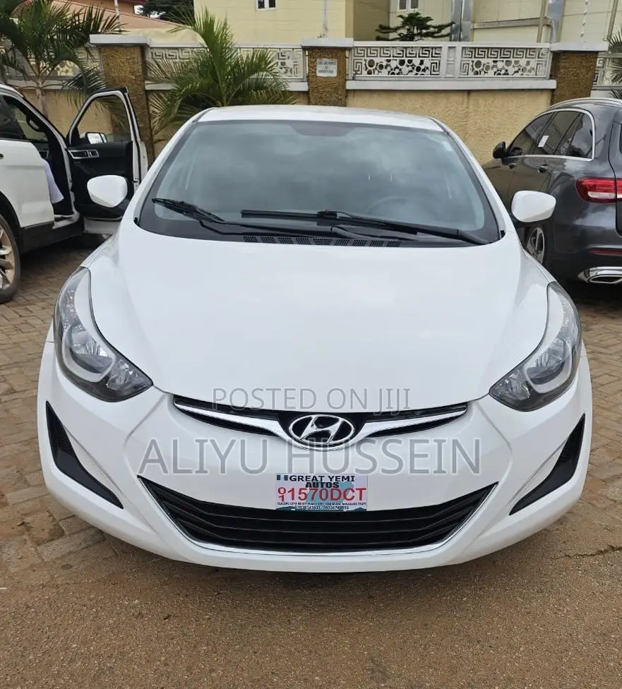 Hyundai Elantra 2014 White
