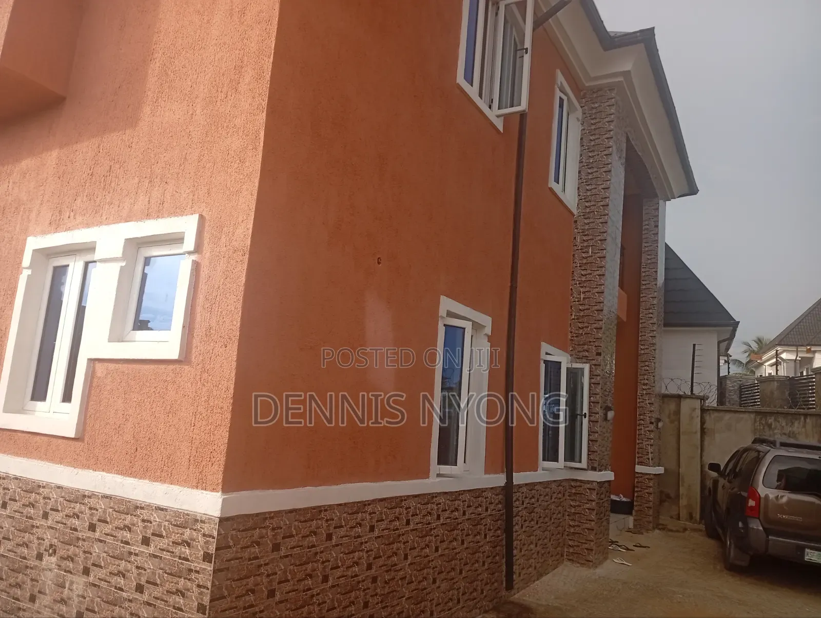 3bdrm Block of Flats in Satellite Town, Calabar for sale