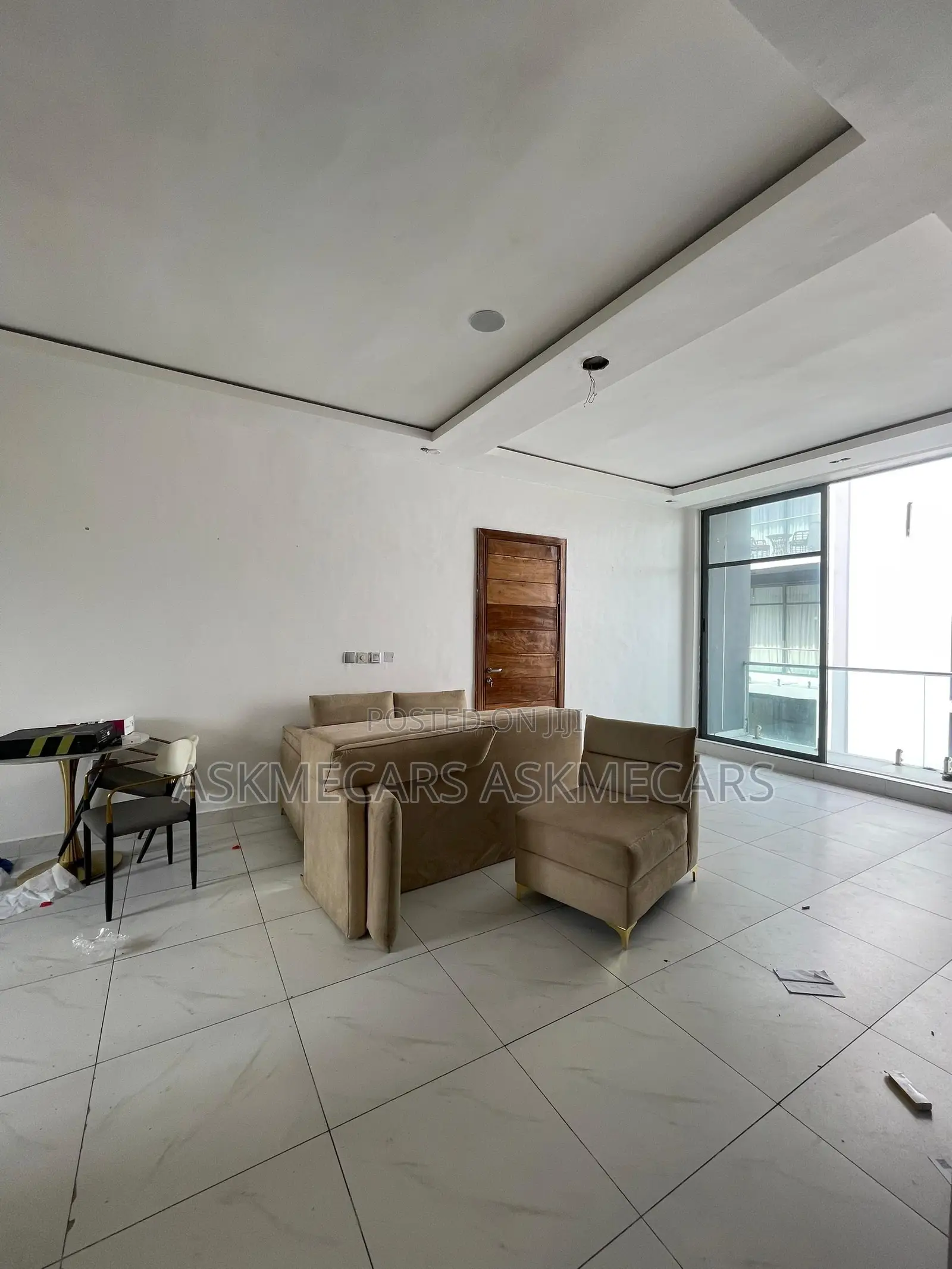 2bdrm Apartment in Chevron for rent