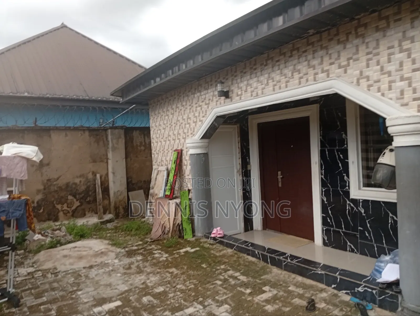 2bdrm Block of Flats in Parliamentary, Calabar for sale