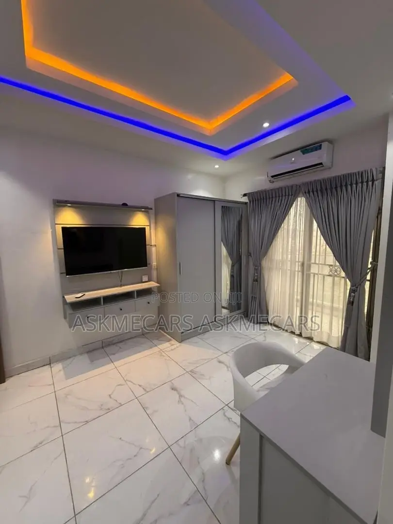 Furnished 2bdrm Apartment in Nike Art Gallery, Ikate for rent