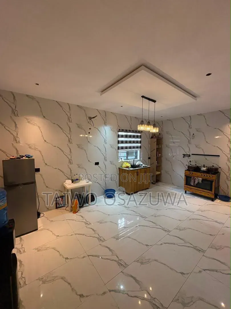 4bdrm Duplex in Sangotedo for rent