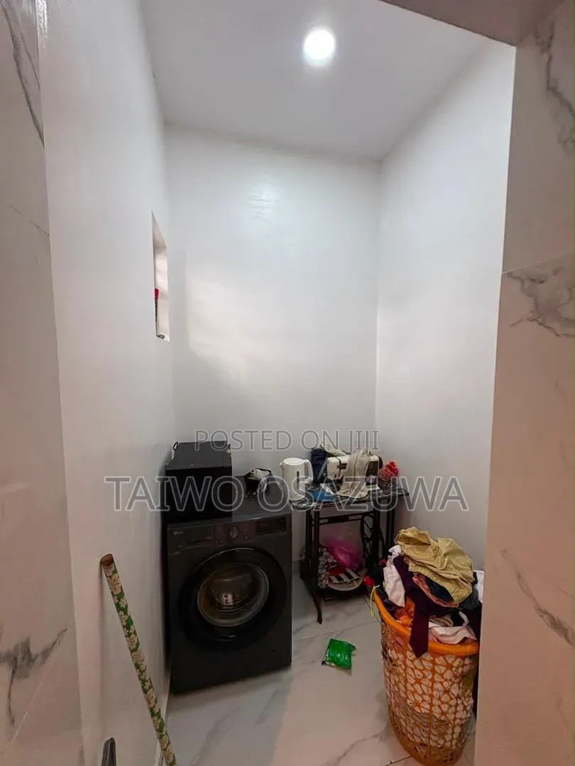 4bdrm Duplex in Sangotedo for rent