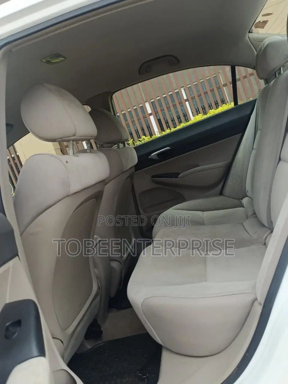 Honda Civic 2011 White