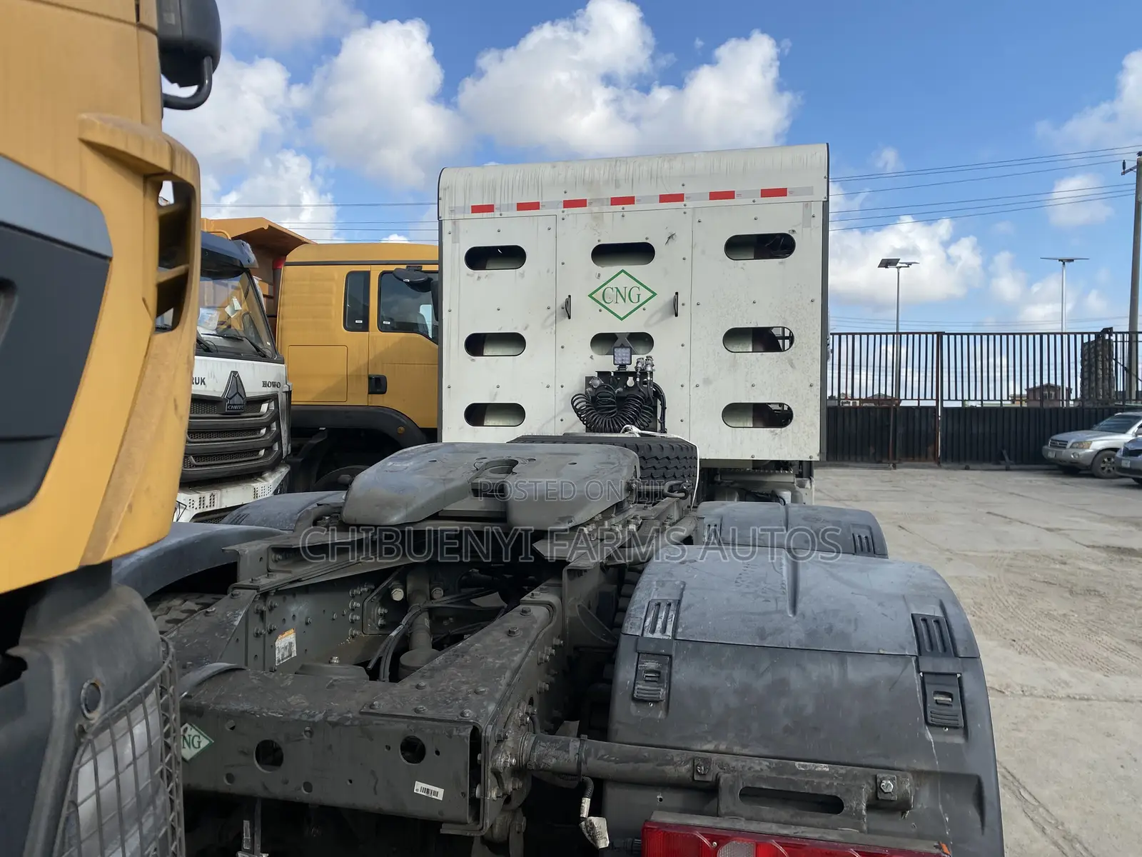 Howo Nx-430 CNG 16-Cylinder